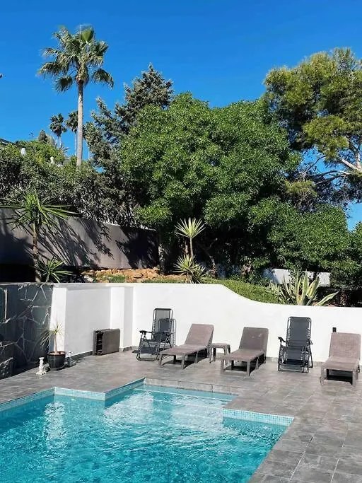 Villa Cortes - 20 Minutes From Puerto Banus Estepona